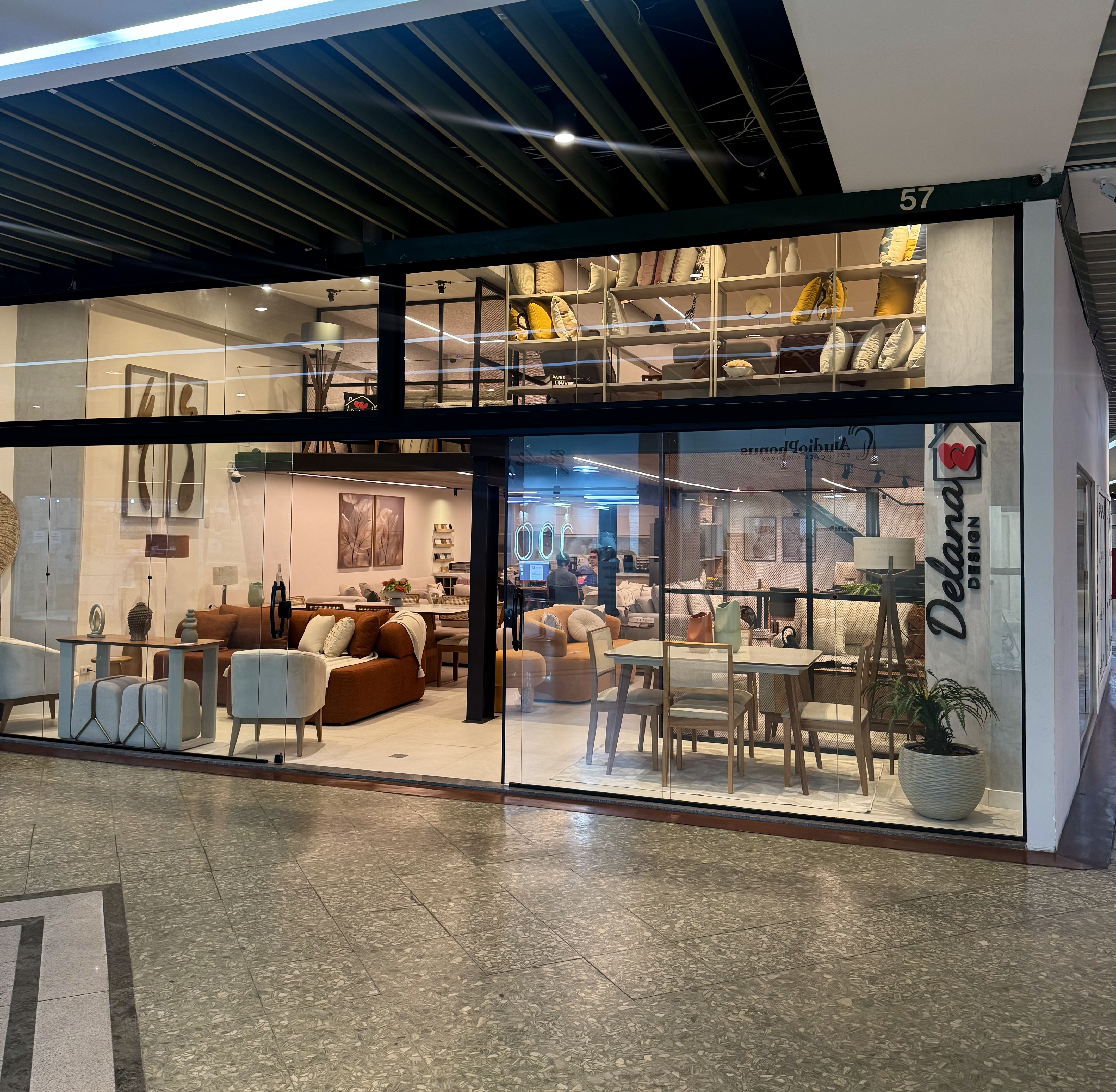 Quem Somos - Delana Design